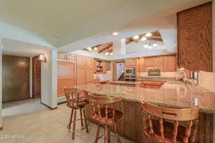 2115 E Woodman Dr, Tempe, AZ 85283 - Photo 15