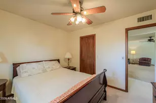 2115 E Woodman Dr, Tempe, AZ 85283 - Photo 25