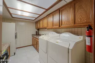 2115 E Woodman Dr, Tempe, AZ 85283 - Photo 59