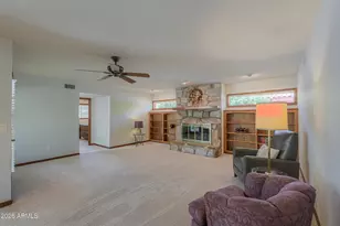 2115 E Woodman Dr, Tempe, AZ 85283 - Photo 19