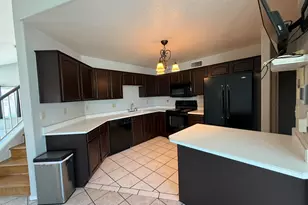 4517 E Silverwood Dr, Phoenix, AZ 85048 - Photo 11