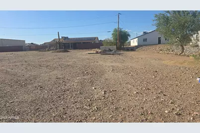 Xxxx Liesen Drive #-, Morristown, AZ 85342 - Photo 1