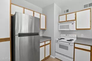 2134 E Broadway Rd, Tempe, AZ 85282 - Photo 9