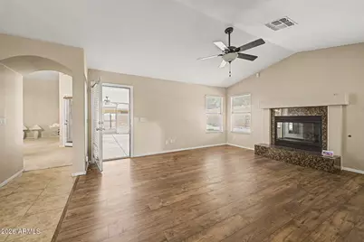 12748 W Roanoke Avenue, Avondale, AZ 85392 - Photo 3