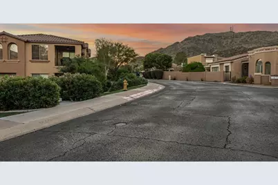 10655 N 9th Street #113, Phoenix, AZ 85020 - Photo 29