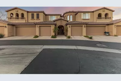 10655 N 9th Street #113, Phoenix, AZ 85020 - Photo 1