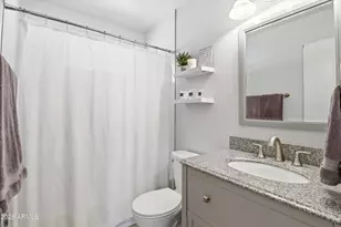 1934 W Kristal Way, Phoenix, AZ 85027 - Photo 19