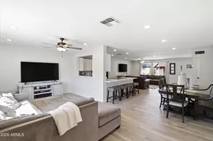 1934 W Kristal Way, Phoenix, AZ 85027 - Photo 9