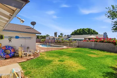 1934 W Kristal Way, Phoenix, AZ 85027 - Photo 25