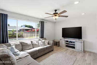 1934 W Kristal Way, Phoenix, AZ 85027 - Photo 13