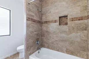 1031 S Capistrano Dr, Gilbert, AZ 85233 - Photo 35
