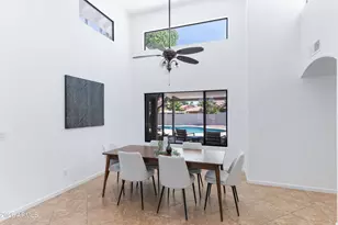 1031 S Capistrano Dr, Gilbert, AZ 85233 - Photo 11