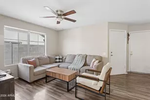 3133 W Runion Dr, Phoenix, AZ 85027 - Photo 5