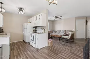 3133 W Runion Dr, Phoenix, AZ 85027 - Photo 7