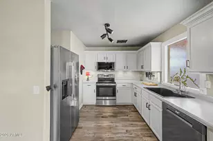 2064 E Lipizzan Dr, San Tan Valley, AZ 85140 - Photo 15