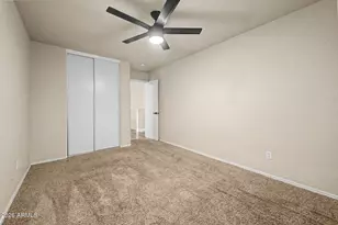 2064 E Lipizzan Dr, San Tan Valley, AZ 85140 - Photo 31