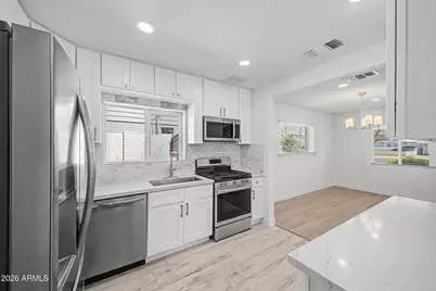 532 E Cheery Lynn Road, Phoenix, AZ 85012 - Photo 17