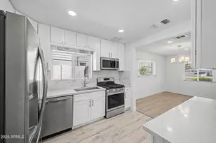 532 E Cheery Lynn Rd, Phoenix, AZ 85012 - Photo 17