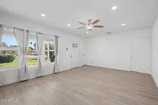 532 E Cheery Lynn Rd, Phoenix, AZ 85012 - Photo 9