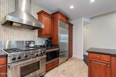8 E Biltmore Estate #114, Phoenix, AZ 85016 - Photo 11