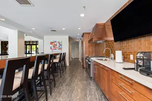 8 E Biltmore Estate, Phoenix, AZ 85016 - Photo 53