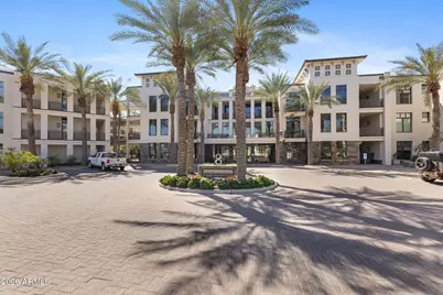 8 E Biltmore Estate #114, Phoenix, AZ 85016 - Photo 1