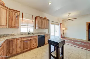 4642 N Tomahawk Rd, Apache Junction, AZ 85119 - Photo 11
