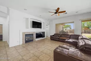 6720 S Crestview Dr, Gilbert, AZ 85298 - Photo 7