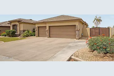6720 S Crestview Drive, Gilbert, AZ 85298 - Photo 1