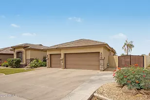 6720 S Crestview Dr, Gilbert, AZ 85298 - Photo 1