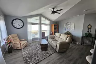 2121 N Center St, Mesa, AZ 85201 - Photo 9