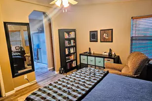 2121 N Center St, Mesa, AZ 85201 - Photo 13