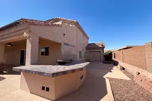 1519 E Desert Ln, Phoenix, AZ 85042 - Photo 7