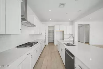15774 W Hackamore Drive, Surprise, AZ 85387 - Photo 5