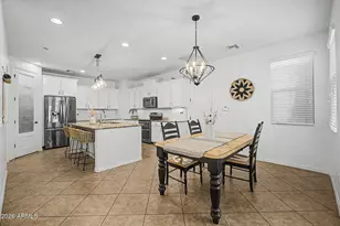 921 S Annie Ln, Gilbert, AZ 85296 - Photo 7