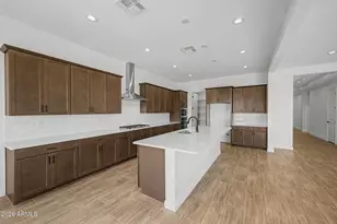15799 W Desert Hollow Dr, Surprise, AZ 85387 - Photo 7