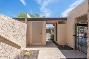 2808 N 61st St, Scottsdale, AZ 85257 - Photo 5