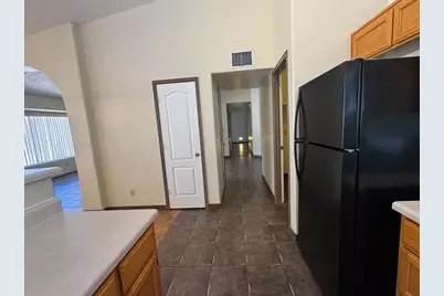 4877 Los Reyes Drive, Sierra Vista, AZ 85635 - Photo 7