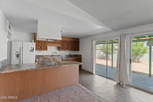 4717 N 79th Ln, Phoenix, AZ 85033 - Photo 7