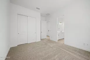 15819 W Desert Hollow Dr, Surprise, AZ 85387 - Photo 25