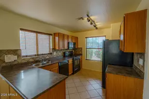 1608 W Chanute Pass, Phoenix, AZ 85041 - Photo 3