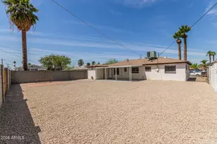 5635 N 35th Dr, Phoenix, AZ 85019 - Photo 23