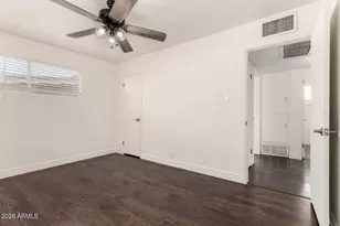 5635 N 35th Dr, Phoenix, AZ 85019 - Photo 17