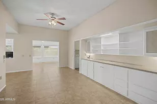 10833 W Acacia Dr, Sun City, AZ 85373 - Photo 9