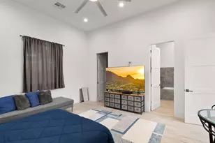2940 E South Mountain Ave, Phoenix, AZ 85042 - Photo 13