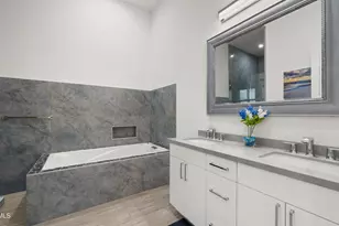 2940 E South Mountain Ave, Phoenix, AZ 85042 - Photo 17