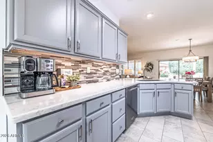 16824 W Palisade Trail Ln, Surprise, AZ 85387 - Photo 9