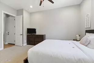 4254 E Valencia Dr, Phoenix, AZ 85042 - Photo 33
