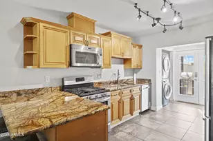 7141 N 16th St, Phoenix, AZ 85020 - Photo 7