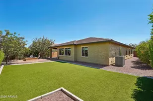 20510 W Park Meadows Dr, Buckeye, AZ 85396 - Photo 13